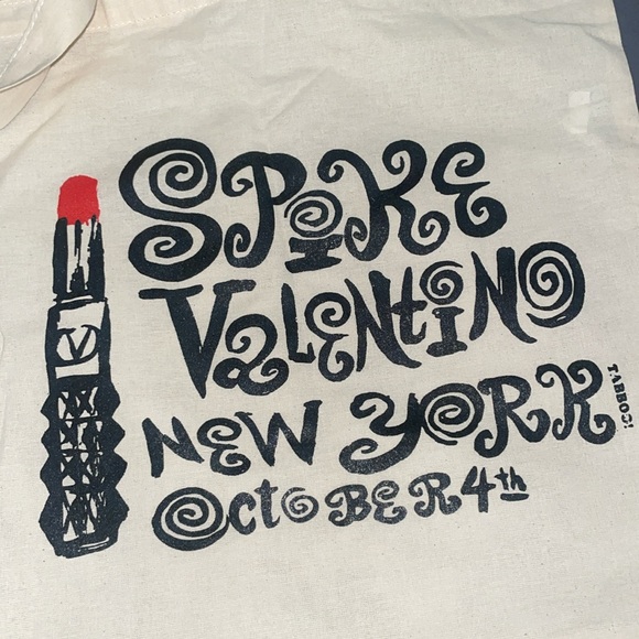 Valentino spike Matte lipstick set - Picture 12 of 12